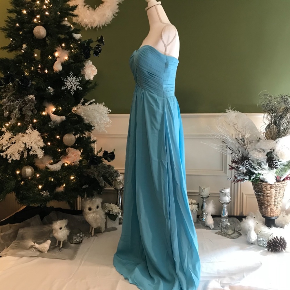 Formal evening gown bridesmaid - Picture 5 of 8